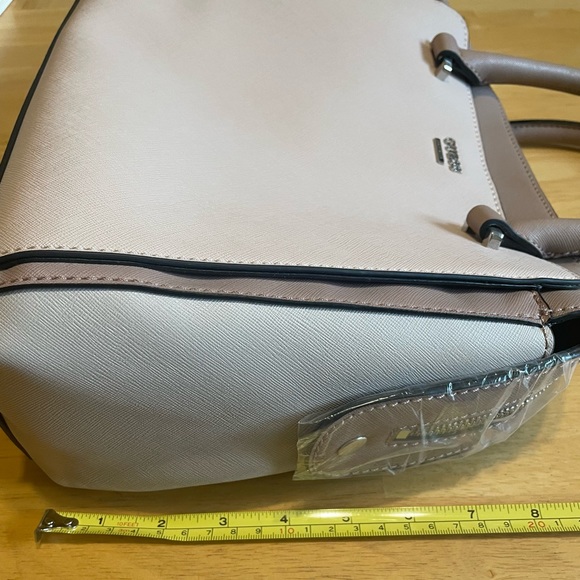 SOLD. Guess Purse, Color:blush - Picture 10 of 15